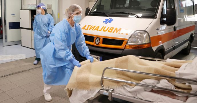 Mancano letti in t.i.: muoiono in 4