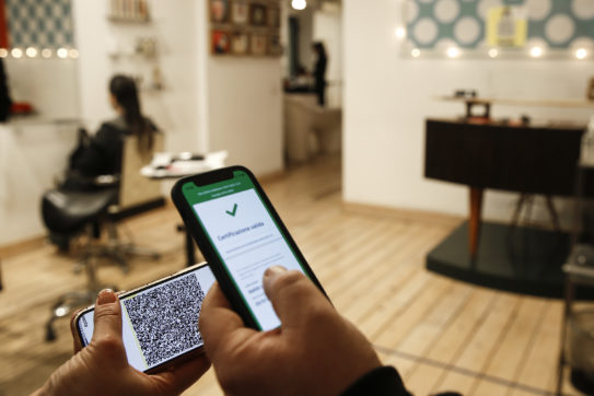 Green Pass, si va verso l’estensione illimitata per chi ha fatto anche la terza dose di vaccino