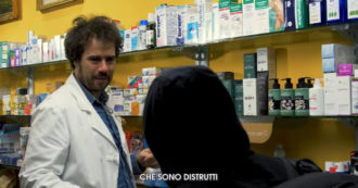 Copertina di ‘Ode al farmacista’ dei PanPers, il video che prende in giro i No Vax diventa virale: “Le critiche? Meno del previsto”