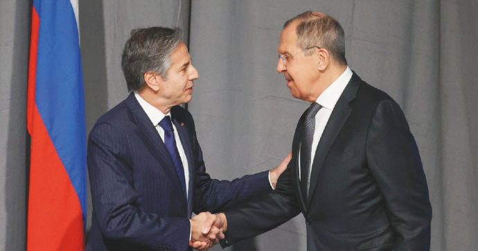 Crisi ucraina, Mosca vuole “risposte”. Usa replicano: “Evitate il disastro”