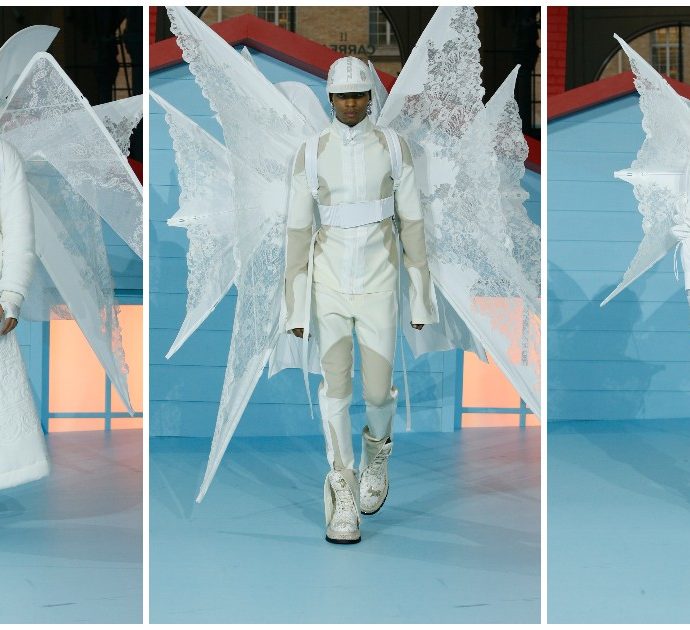 L’ultima sfilata di Virgil Abloh per Louis Vuitton: gli uomini-angelo commuovono Le Carreau du Temple. Foto, dettagli, backstage e celebrities