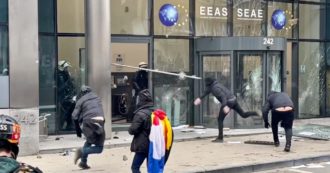 Copertina di Bruxelles, violenze e scene di guerriglia urbana alla manifestazione contro le restrizioni anti-Covid