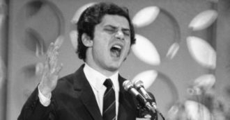 Copertina di Luigi Tenco, altro che elitarismo: lui voleva arrivare a quante più persone possibili