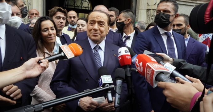 I forzisti chiedono aiuto a Berlusconi. “Meloni e Salvini in confusione: l’accordo puoi trovarlo solo tu. Frattini? Tra i nostri rischia anche lui”