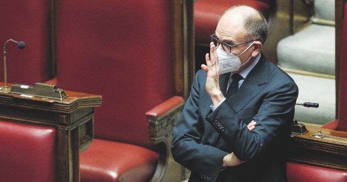 Letta si aggrappa al “nemico” Renzi per pressare Salvini