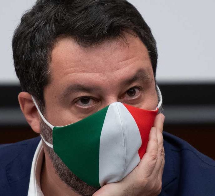 Sanremo 2022, Matteo Salvini: “Saluti comunisti sul palco”. Ma è il fermo immagine della coreografia de La Rappresentante di Lista