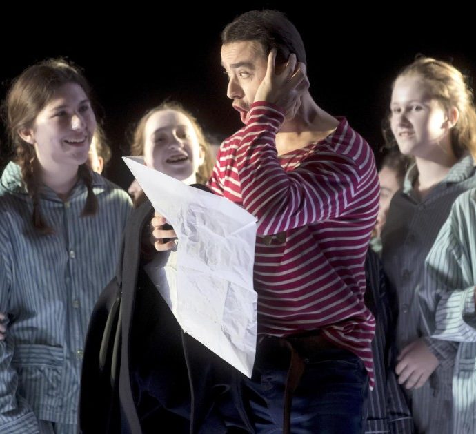 Opera lirica, quando il regista non esisteva: storia breve delle “Disposizioni sceniche”. Com’è cambiata la messinscena dall’Ottocento a oggi