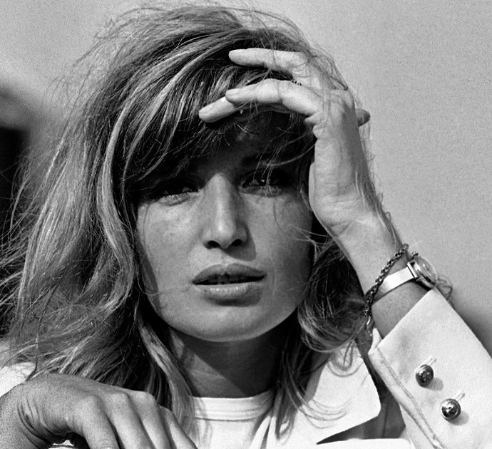 Monica Vitti icona universale, la morte dell’attrice sulle principali testate internazionali: da Liberation al New York Times