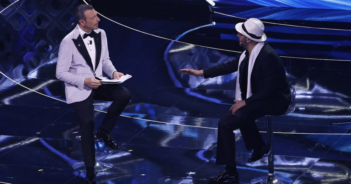 Sanremo 2022, le pagelle della seconda serata: Checco Zalone politicamente scorretto (9). Bocciata Lorena Cesarini: ci ha provato ma non è bastato