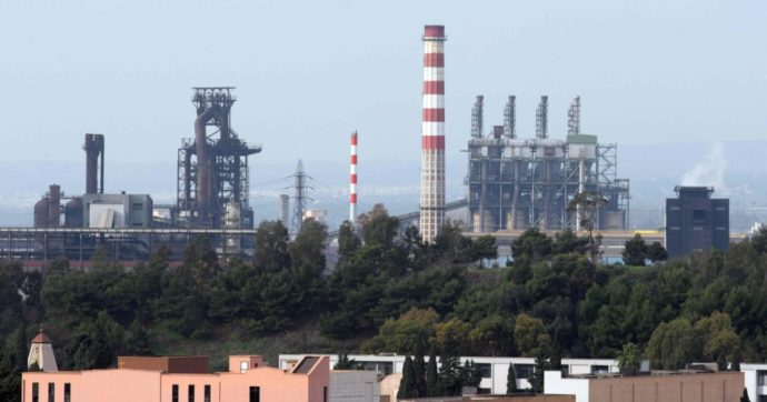 L’Ilva in ginocchio: Draghi si muove (e scavalca il Mise)