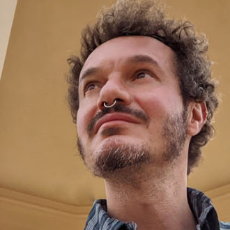 Copertina di 7 – Lorenzo Bernini, il “gender prof”: “Dicono che insegno ‘frocismo militante’ e mi piace tantissimo”