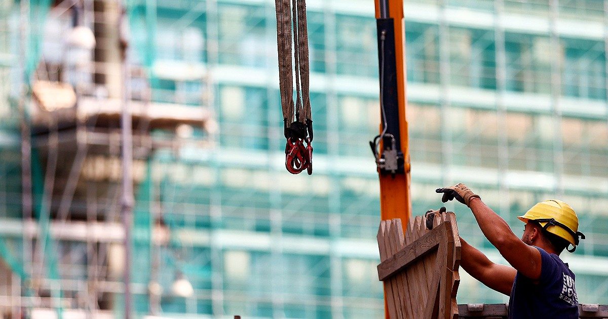 Superbonus, tutta la maggioranza contro il governo. M5s: “Le frodi vanno impedite, ma così si blocca tutto”. I tecnici del Senato: “Rischio di ricadute su investimenti e gettito”