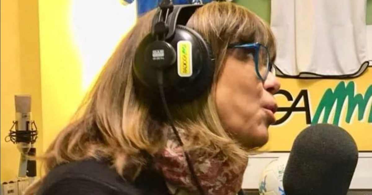 Tamara Cantelli accoltellata, il marito della speaker di Radio Gamma: “Scena da film horror, davvero terrificante. Uno aveva una parrucca e occhiali scuri.