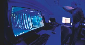 Copertina di Europol viola privacy, la Francia la difende