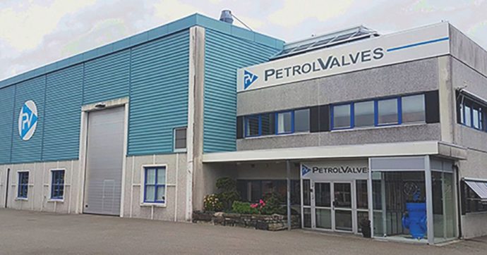 Tangenti nell’affare del gas Shell in Australia. Petrolvalves patteggia, versati 9 mln all’Italia