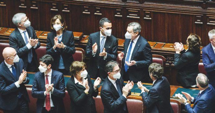 Draghi fa la sfinge, tra i guai di governo e il posto “perduto”