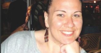 Copertina di ‘Omicidio colposo’ Indagato il medico che vaccinò la donna morta dopo Astrazeneca