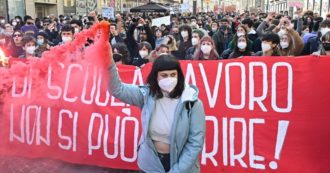 Copertina di “Siamo abbandonati da 2 anni. Fa paura il futuro, non l’esame”