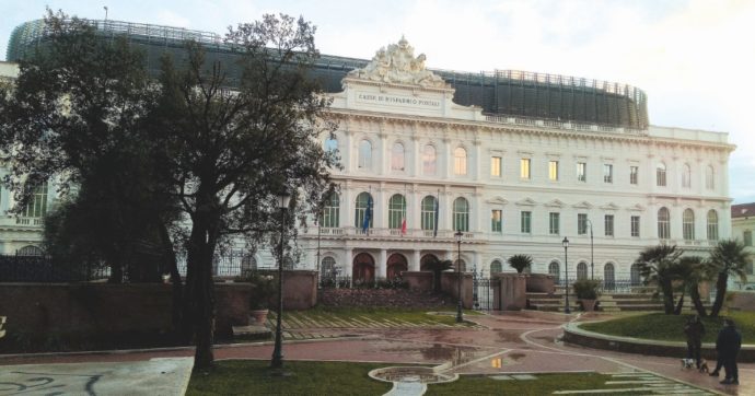 Per i capi degli 007 no lavori all’estero dopo fine mandato