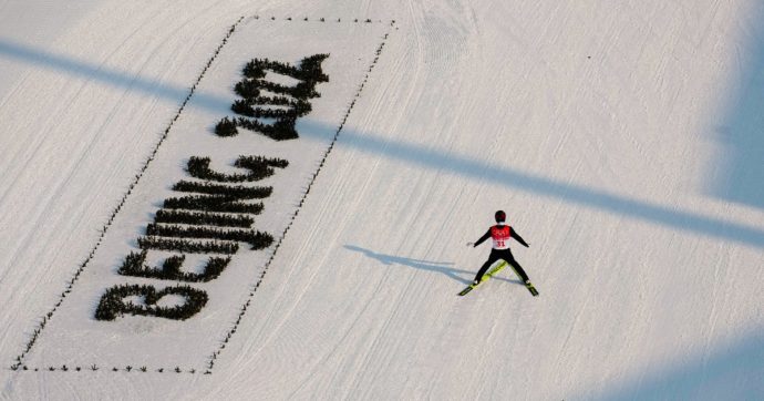 Olimpiadi invernali di Pechino 2022, primo caso di doping: sospeso lo sciatore iraniano Hossein Saveh Shemshaki