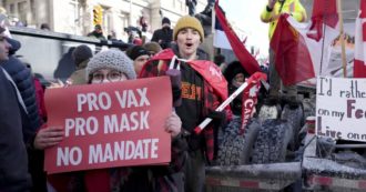 Copertina di Noi occidentali, difensori della democrazia ma non a casa nostra