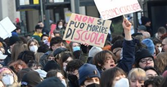 Copertina di Alternanza? “Schema vecchio”. Ma quello nuovo è pure peggio