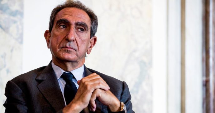 Fuortes moltiplica le poltrone: altri 17 caporedattori Rai