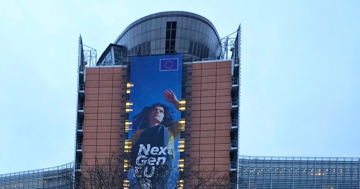 Corruzione, il governo non ha recepito direttiva Ue sul whistleblowing: rischio procedura d’infrazione. “Figuraccia a livello internazionale”