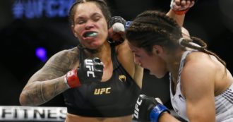 Copertina di MMA, lo sport più violento al mondo: qui lo spargimento di sangue (e soldi) è consuetudine