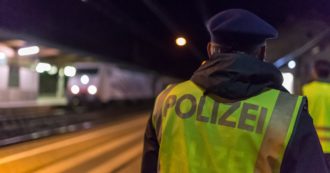 Copertina di Germania, scontro fra due treni pendolari a sud di Monaco: un morto e almeno dieci feriti