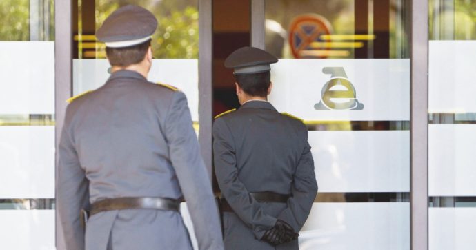 Anche i ricchi (e le rendite) paghino: più progressività