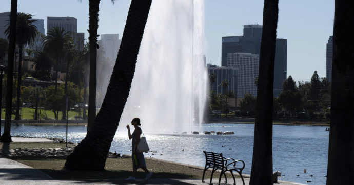 A Los Angeles scattano già gli allarmi per il caldo