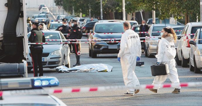 Roma, 47enne ucciso con tre colpi di pistola