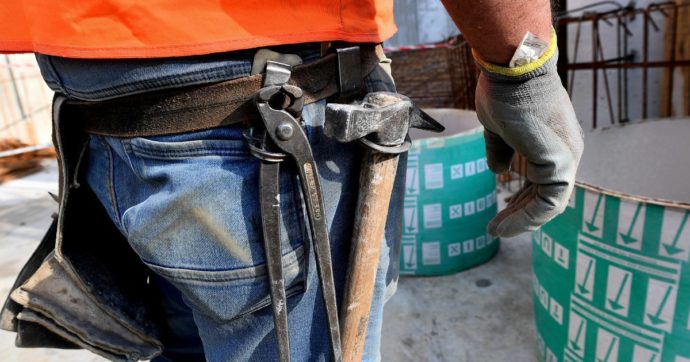 Crediti fiscali, 3 cessioni “Obbligo contratti edili”