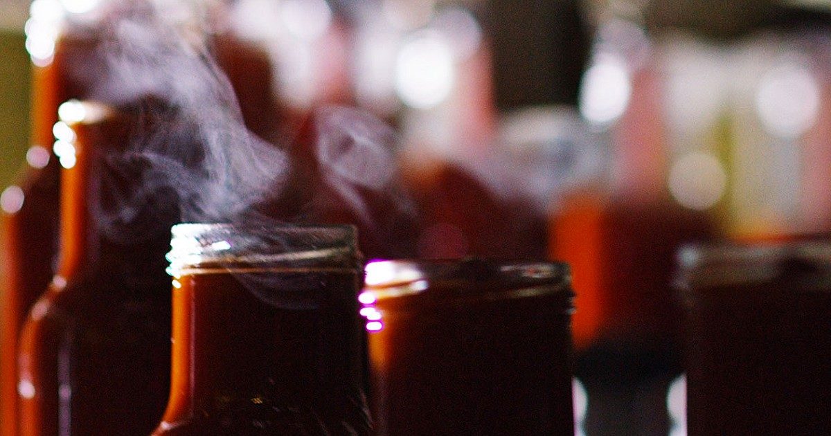 Energia e materie prime, il distretto di Parma fa i conti con i rincari. Prosciuttifici e conservieri: “Siamo tra due fuochi, tra poco dovremo aumentare i prezzi”