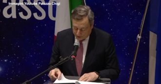 Copertina di Draghi: “Con Pnrr 30 miliardi investiti per istruzione e ricerca. Donne spesso ai margini del mondo scientifico, puntare su di loro”