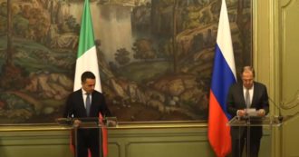 Copertina di Russia, Di Maio incontra il ministro degli Esteri Lavrov: segui la diretta tv della conferenza stampa congiunta