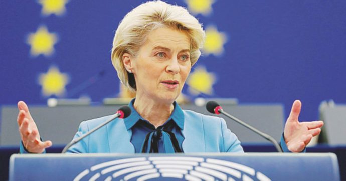 Copertina di Ue: “Ungheria e Polonia, niente fondi; negano lo Stato di diritto”