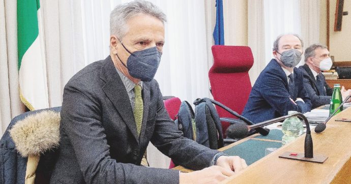 Morte di David Rossi, Mussari ha dubbi: ”L’email sul suicidio? Non era il suo stile”