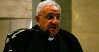 Copertina di Il monsignore francese sospeso da ogni incarico pastorale per abusi sessuali presente al convegno sul sacerdozio in Vaticano