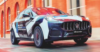 Copertina di Ora la “Grecale” si mostra senza veli