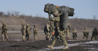 Ucraina, lo scambio di accuse tra Kiev e le milizie filorusse del Donbass e i sospetti di propaganda per far salire la tensione