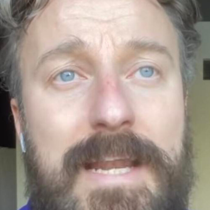 Francesco Facchinetti rivela: “Mi hanno scambiato per un killer: arrestato mentre facevo l’Isola dei Famosi”