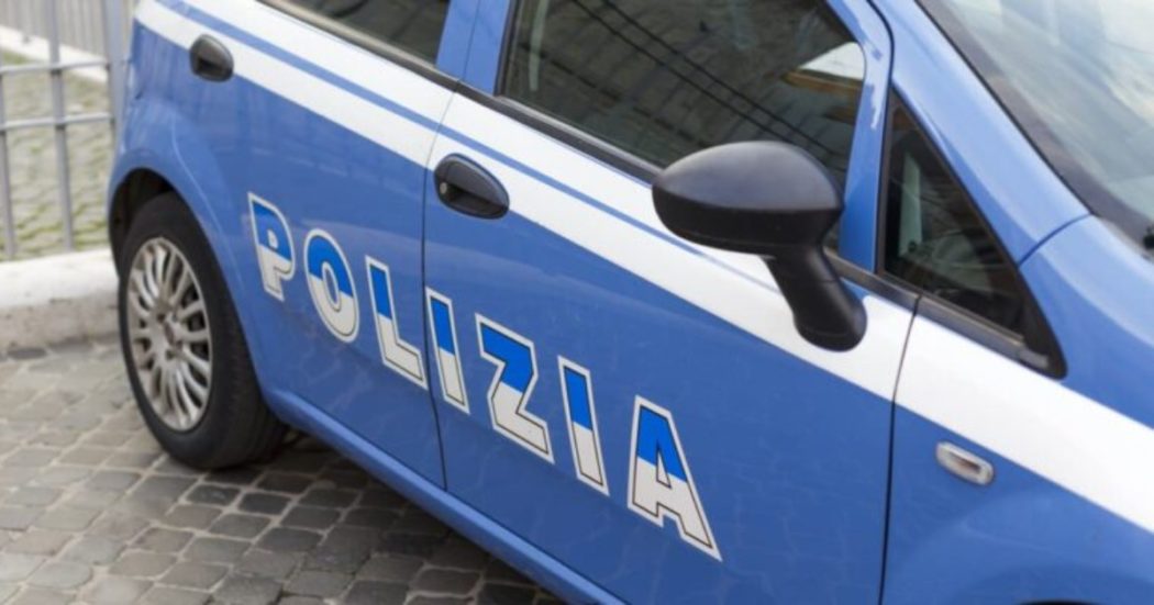 Roma, banditi armati assaltano un portavalori a colpi di arma da fuoco: ferita una guardia giurata