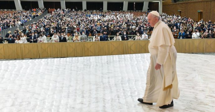 Comunione e liberazione, il Papa: “Non sprecate il vostro tempo prezioso in chiacchiere, diffidenze e contrapposizioni”