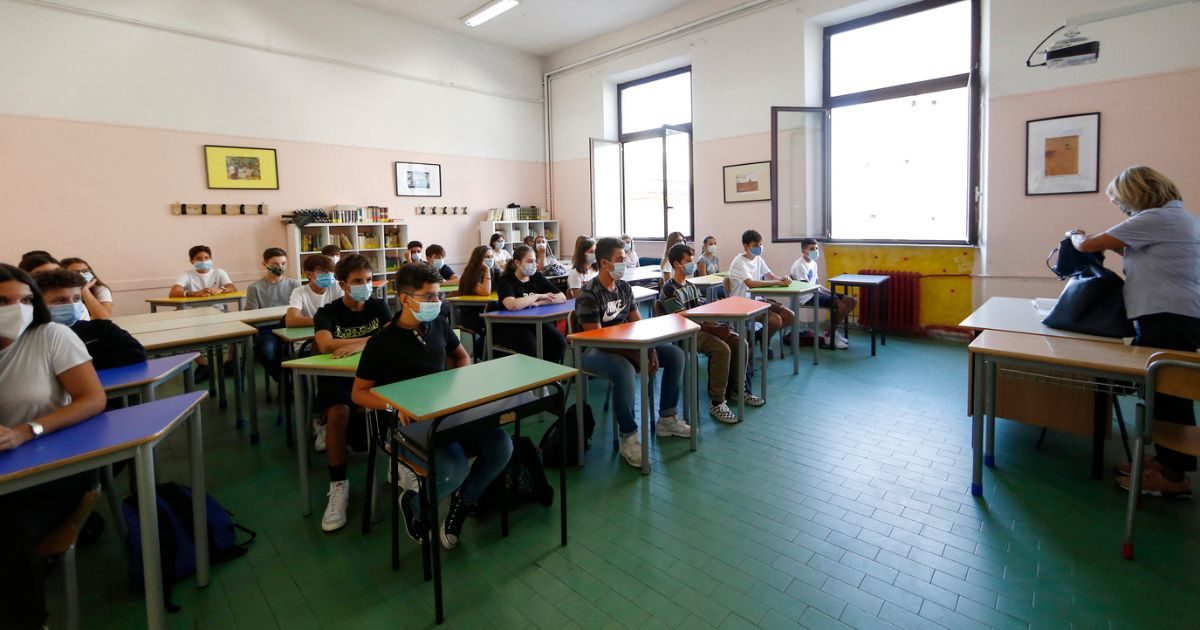 Aerazione a scuola, perché le linee guida sollecitate dalla Camera possono sbloccare gli impianti. Il comitato: “Finora fatto poco o nulla”