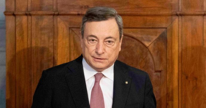 Ucraina, Draghi immobile: oggi in Parlamento parla Di Maio