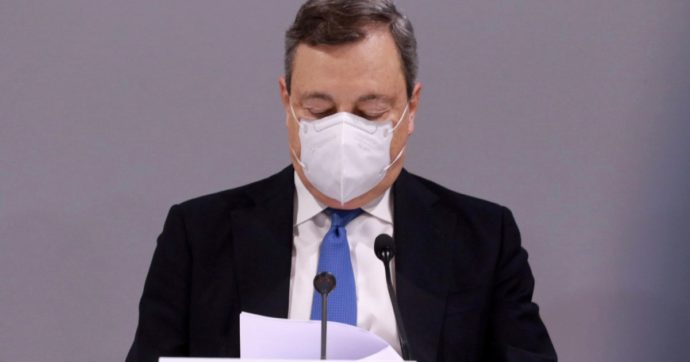 “Sul Green pass fine graduale”. Ma M5S e Lega non ci stanno