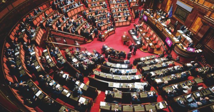 Tabacco, Cortina, giornali: la solita “politichetta” detta il Milleproroghe