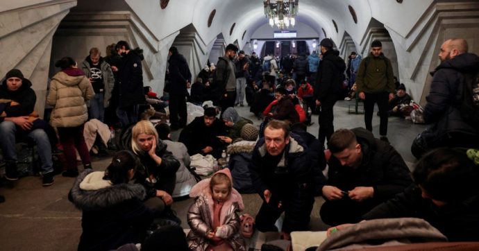 Donbass, le infermiere in trincea: “Sentiamo già  i loro kalashnikov”